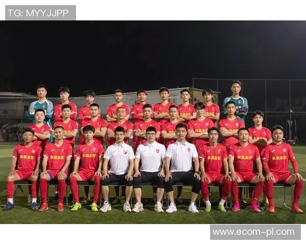 赛后分析：北京足球队与重庆足球队实力对比及比赛亮点回顾